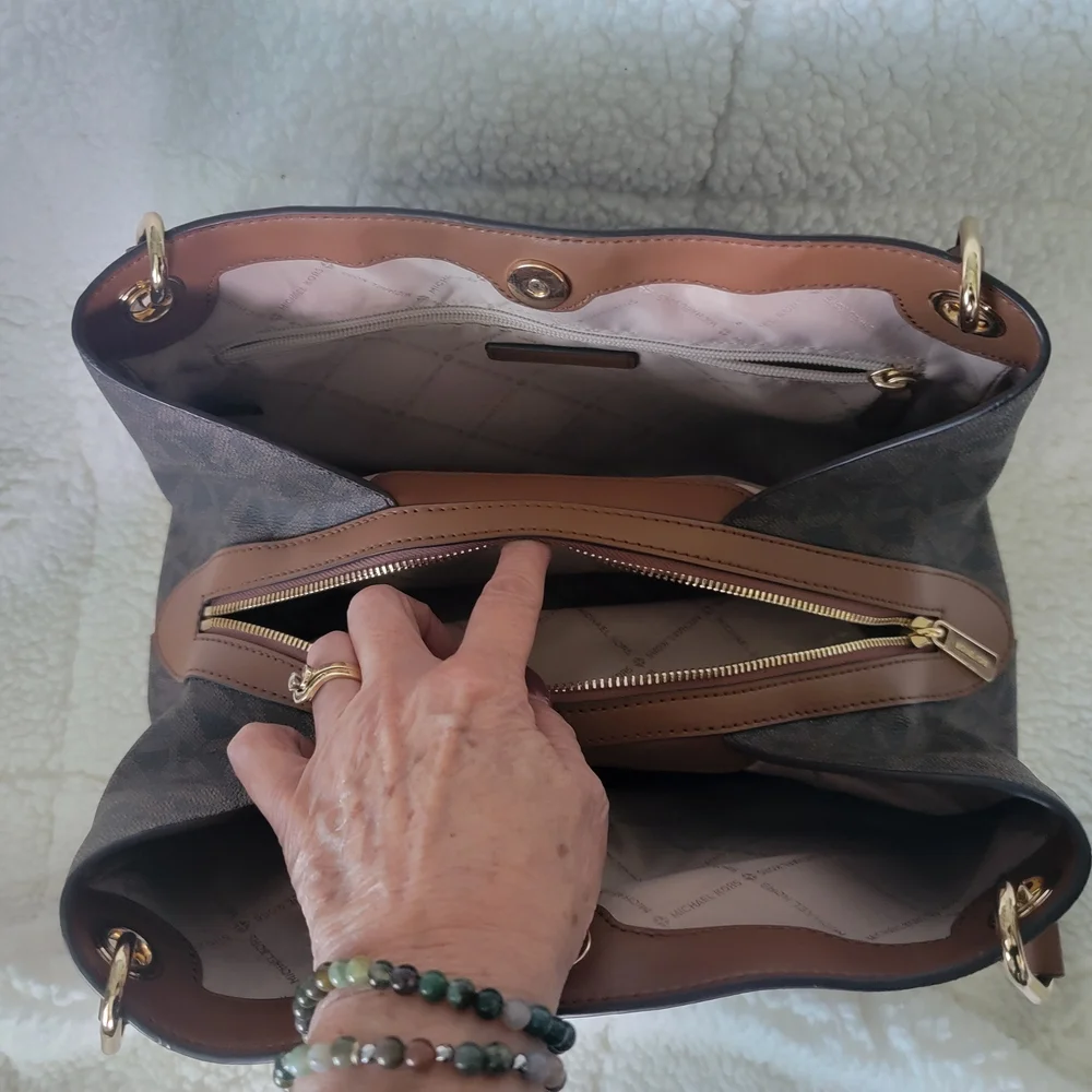 Michael Kors Brown Signature Tote and Wallet Set - Picture 4 of 10